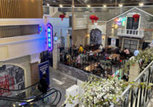 新型菜市场不只卖菜 吃饭跳舞逛街甚至还能打疫苗