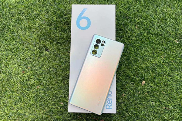 OPPO Reno6 Pro上手体验：AI焕采美妆全面升级 让人看到最美的你