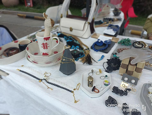 OPPO Reno6 Pro上手体验：AI焕采美妆全面升级 让人看到最美的你