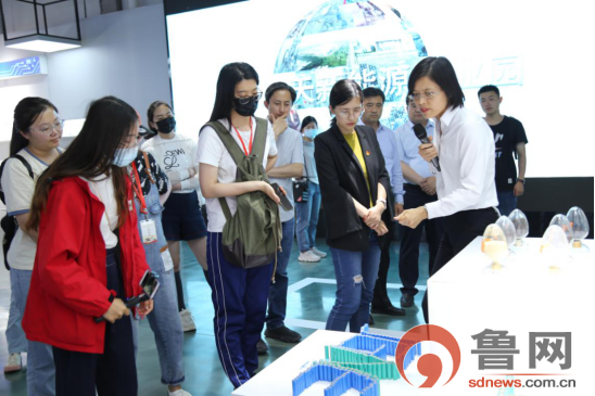 【网络媒体革命老区行】花开盛夏劲头足 枣庄高新区跨越发展热潮涌