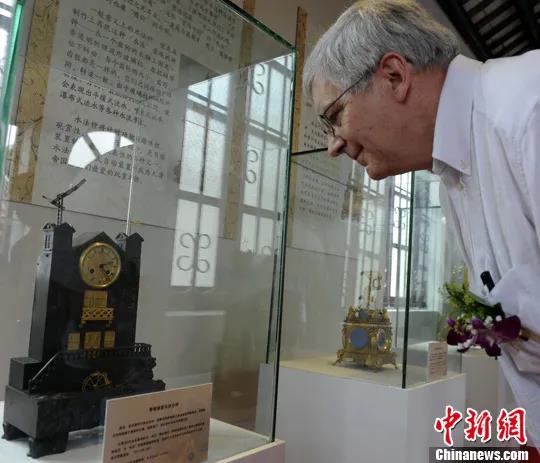 文明互鉴：伏尔泰为何将书房命名为“孔庙”？