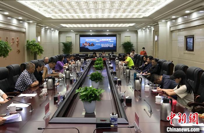 话剧《情系贺兰》“情”在何处？专家：山海之情绘就脱贫攻坚壮丽画卷