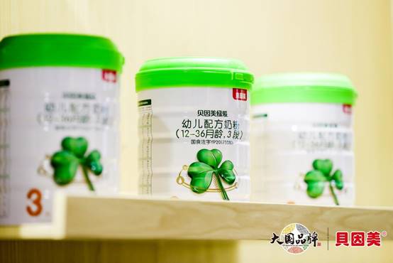 草饲奶源奶粉，原来如此高端