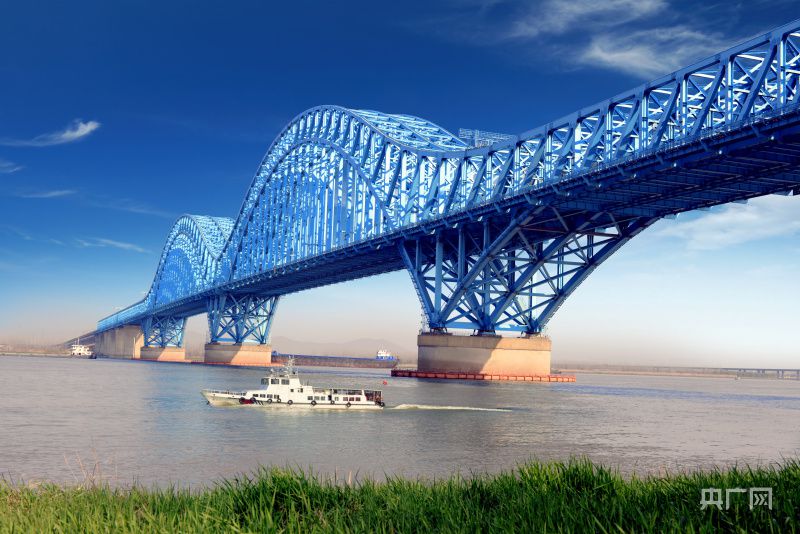 京沪高铁开通十年记:千里京沪一日还