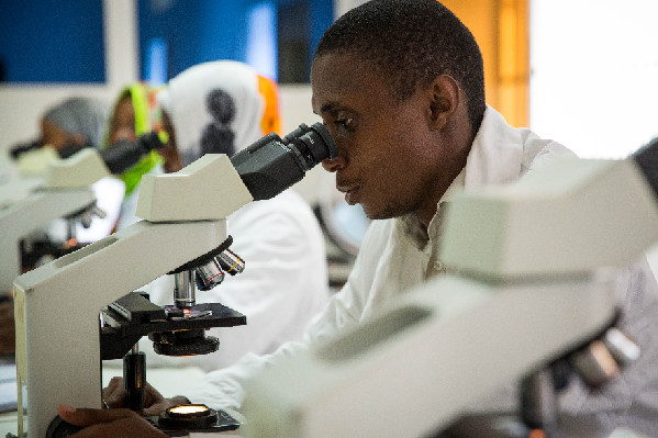 这个虐了人类几千年的疾病 中国赢了还在帮大家赢