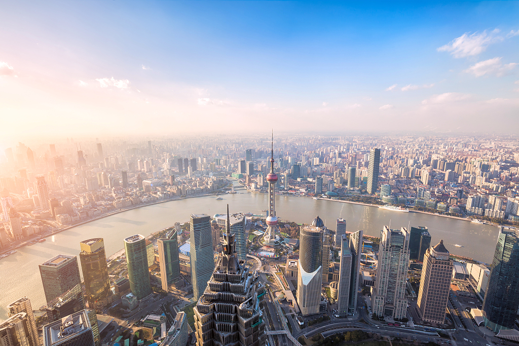 国家统计局：上半年国内生产总值同比增长12.7% 国民经济稳中加固稳中向好