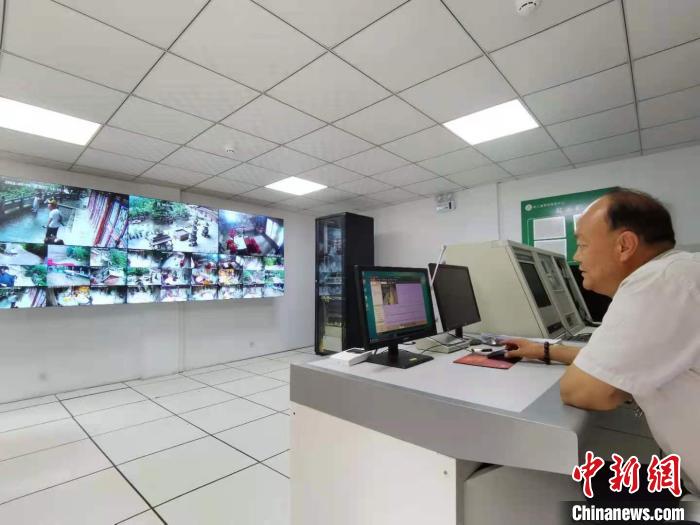 甘肃天水麦积山石窟“智慧”保护：巡山员“电子眼”监测古遗址