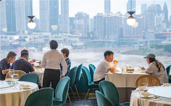 新开局经济半年报·数说中国丨夯民生之本 稳就业大局——从就业形势看中国经济底气