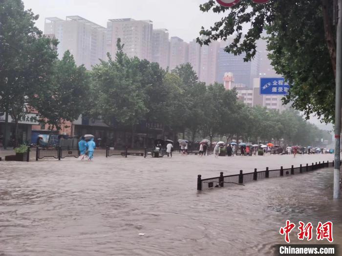 河南继续暴雨红色预警 本次强降水或到22日结束
