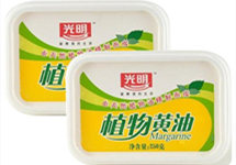 光明乳业1批次光明植物黄油氧化变质