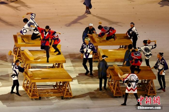 东京奥运会开幕式：种子寓意希望，圣火点燃“富士山之日”