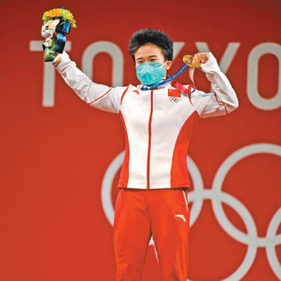 中国体育代表团获三金（奥运速递）