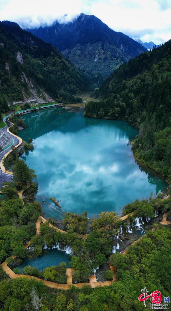 九寨沟为推动世界自然遗产地可持续发展探索模式