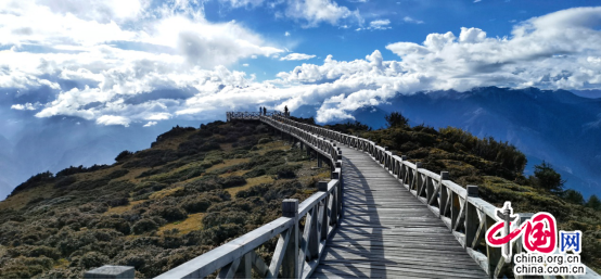 最后的香格里拉 绝美木里此生必去的旅行(图)