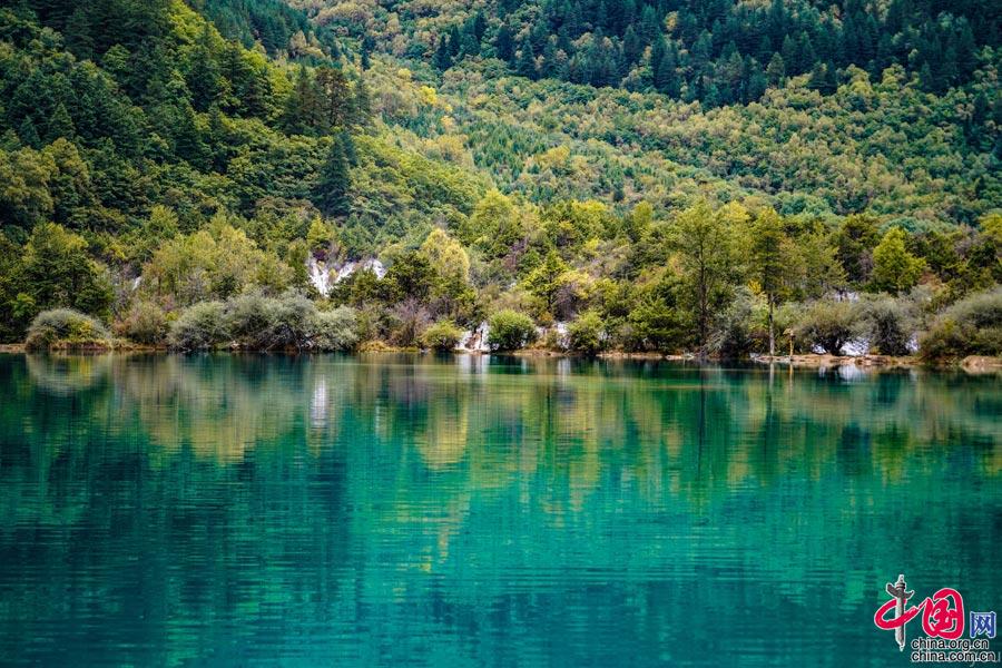 九寨沟9月28日起全域恢复开放 美好一如初见