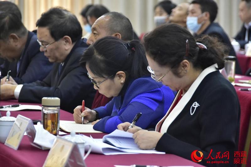 全国政协重大专项工作委员宣讲团举行西藏宣讲报告会